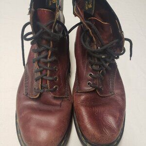 Dr. Martens Air Wair Womens Boots Size 7